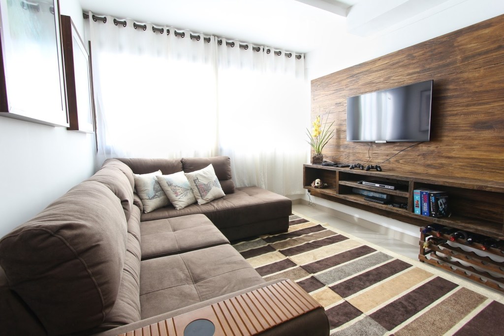 Sandy_College's tweet photo. One benefit to #investing in a condo is that you are not responsible for much maintenance. #buyahome  https://t.co/uR9RbnbTmo https://t.co/tKPZsVsx48