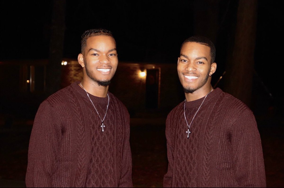 ZameronB's tweet image. Our Latest shoot📸🖤 like &amp;amp; share #modeltwins #fashionnova #modelcasting