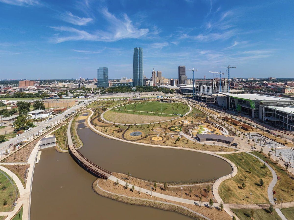 nickbrownokc's tweet image. A lot can change in 4 years. 🤯 @ScissortailPark 

(I took left pic in August 2014, @flighttimeokc took right pic in August 2019.) #OKC