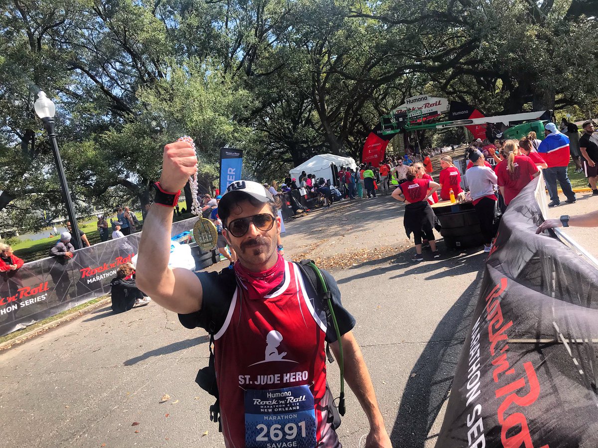 taniadall's tweet photo. Congrats on marathon #3 @henrick_ak !!! You’re also my hero. ❤️ So proud of you. @stjude #teamunhinged🐸 @RunRockNRoll https://t.co/VU9qj7ewKZ