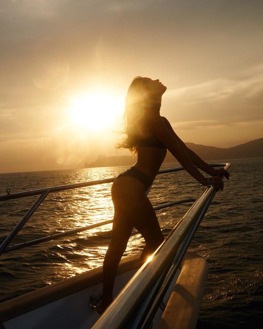 Petit__Rien's tweet image. Combien de silence, de nostalgie, de poésie et de sourires dans l'espoir. ⠀