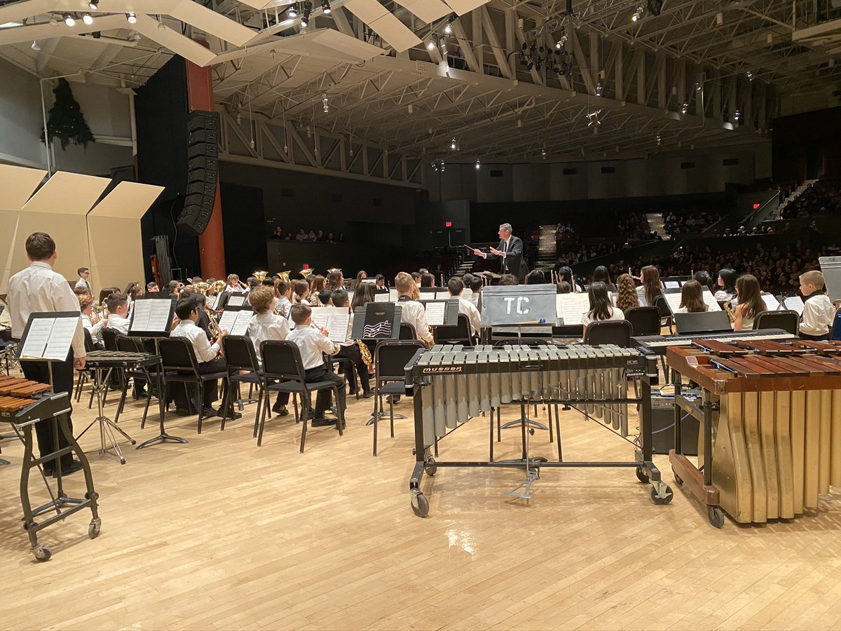 MsSinisiMusic's tweet photo. Yesterday I spent the day at Tilles Center listening to performances by Nassau Suffolk Performing Arts, featuring so many of our Bethpage musicians! I also got the opportunity to perform with @JFK_band_BUFSD! What a fun and musical day! #bethpagemusic #wearebethpage https://t.co/kkBXLmbMck