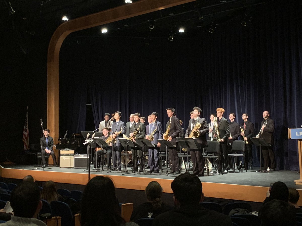 MsSinisiMusic's tweet photo. Yesterday I spent the day at Tilles Center listening to performances by Nassau Suffolk Performing Arts, featuring so many of our Bethpage musicians! I also got the opportunity to perform with @JFK_band_BUFSD! What a fun and musical day! #bethpagemusic #wearebethpage https://t.co/kkBXLmbMck