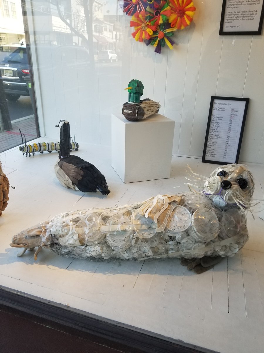 There is a very cool #recycledart display in the Atlantic Highlands. Gave me some great ideas for an Art/STEAM project! @Jeanner18 @StevieArtiste @ahartsNJ