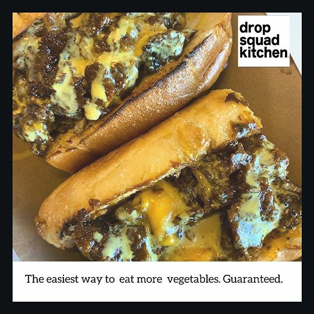 AbundanceChild's tweet photo. Eat more plants please.
#dropsquadkitchen #itsourministry #firststate #vegan #firststatevegan #plantbased #plantbaseddelaware #igdelaware #vegandelaware #delawarevegan #delaware https://t.co/bNVIVhLDcO
