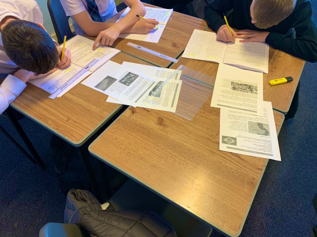 KManse84's tweet photo. Fantastic way to start the half term on Friday. First up @QHS_SocSub_RMPS to see @MrJMoore S3 Geographers &amp; finished the day with my first visit to see the new QCHS building. #collaborativelearning #engaged #achieving #Unbelievablefacilities #sevenweekstogo https://t.co/bXQv8rfD5z