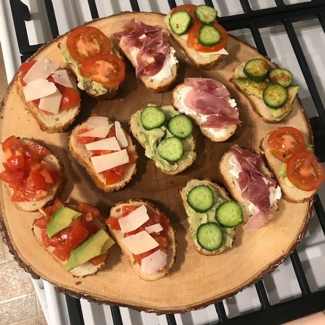 CorpChefLloyd's tweet image. Having some fun with #bruschetta. Love the #dutchcrunch roll from @lebouTheBaker. Made some mini #avocadotoast, some #goatcheese and #pancetta and delicious garlic spread dip from @TJoesOfficial. #foodies #healthylifestyle