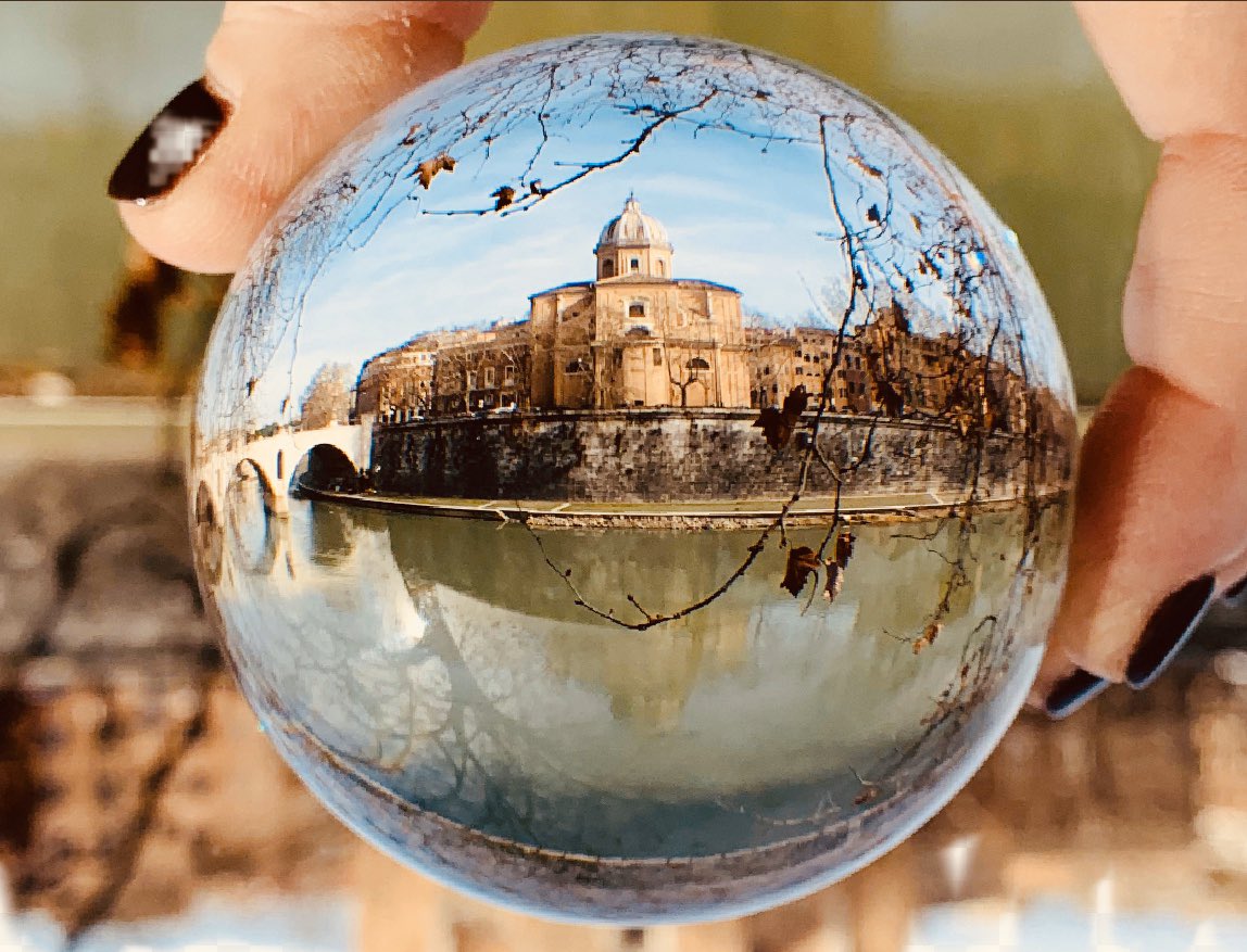 courageofspeach's tweet photo. First time using my lensball so took some shots in #Rome #imperailforum #trastevere #colosseum #PhotographyIsArt #photograghy #angleshot https://t.co/Fx5G6sdb4Z