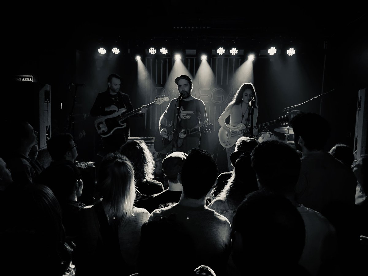 Beans On Toast at The Bodega. Always fun, heartfelt, stack climbing soci-folk. Cool band too this time! | <a href="/beanstoast/">Beans on Toast</a> <a href="/bodeganotts/">The Bodega</a> <a href="/_mocky_d/">Mocky-D</a> #nottinghammusic #supportlivemusic