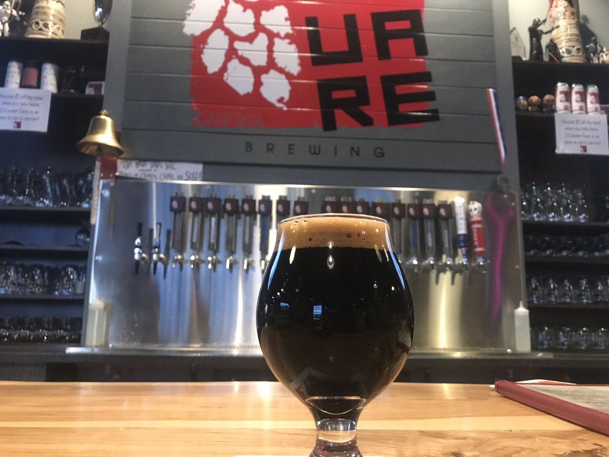 Lukesha91's tweet image. Queen blasting, staff singing along. Love this place @OffSquareBrew you’re my spirit animal