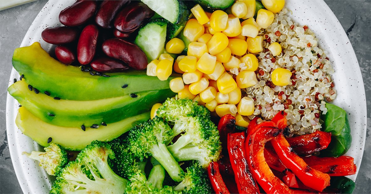 PelvicFloor1st's tweet image. #SmartEatingWeek @DAA_feed begins today! Why not get started with our article sharing dietitian Milly Smith&apos;s top tips for getting enough fibre, staying hydrated and avoiding #constipation. Read: 🔗 go.continence.org.au/FoodChoicesPFF…