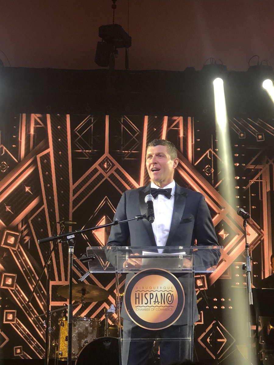 What a night @AHCNM Thank you <a href="/NMOilAndGas/">New Mexico Oil & Gas</a> for supporting education in NM! <a href="/NMPED/">New Mexico Public Education Department</a> @manditorrez