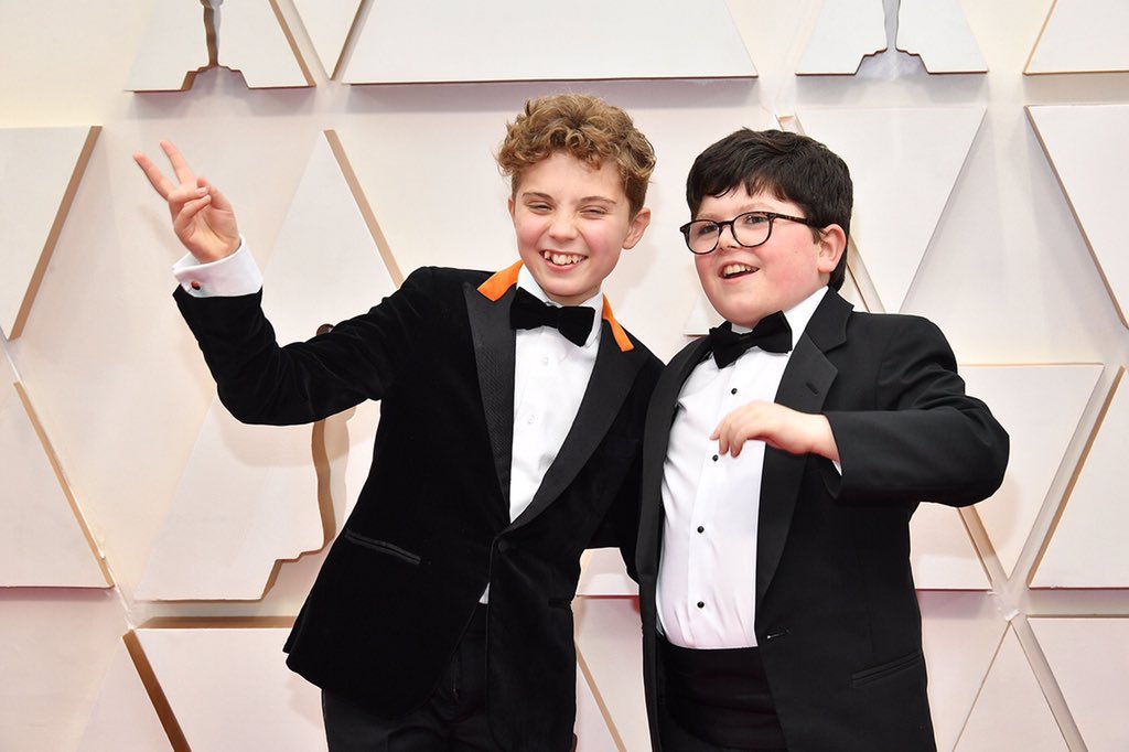 Que_Show_'s tweet photo. Dios santo bendito, si estas fotos no te sacan una sonrisa, nada lo hará.

Nuestro dúo favorito llegó a la alfombra roja 😍.

#Oscars  #Oscares2020 https://t.co/EnaGKEJPj1
