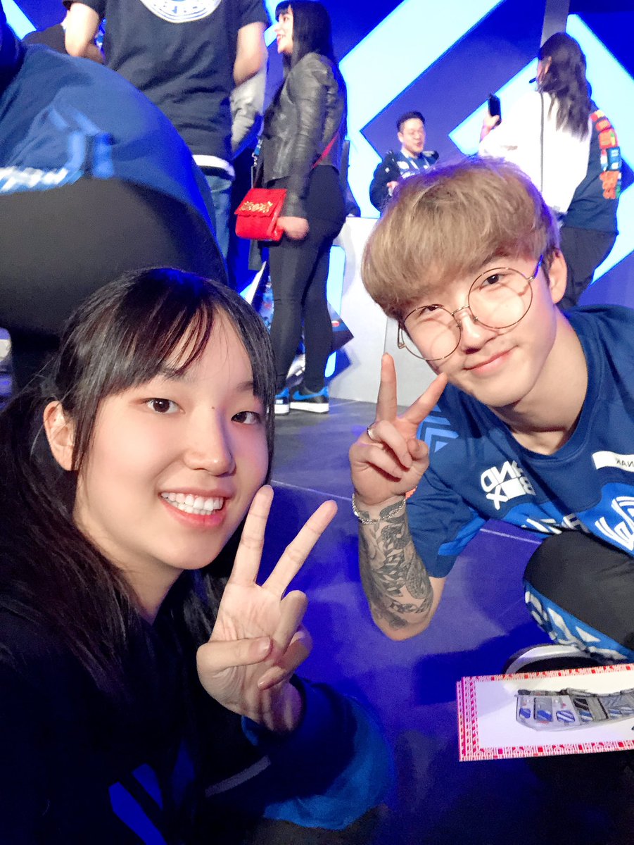 StarryStarrySea's tweet photo. What an incredible weekend to see my best team @NYXL bring the victory home! Amazing team, amazing plays and amazing fans make my waiting worthwhile. 
The excitement makes me want to share my story with @NYXL.❤️💙
 @saebyeolbe @JJoNakLove @Mano_OWL 
#OWL2020 #EverUpward https://t.co/4BNtXfEK5Y