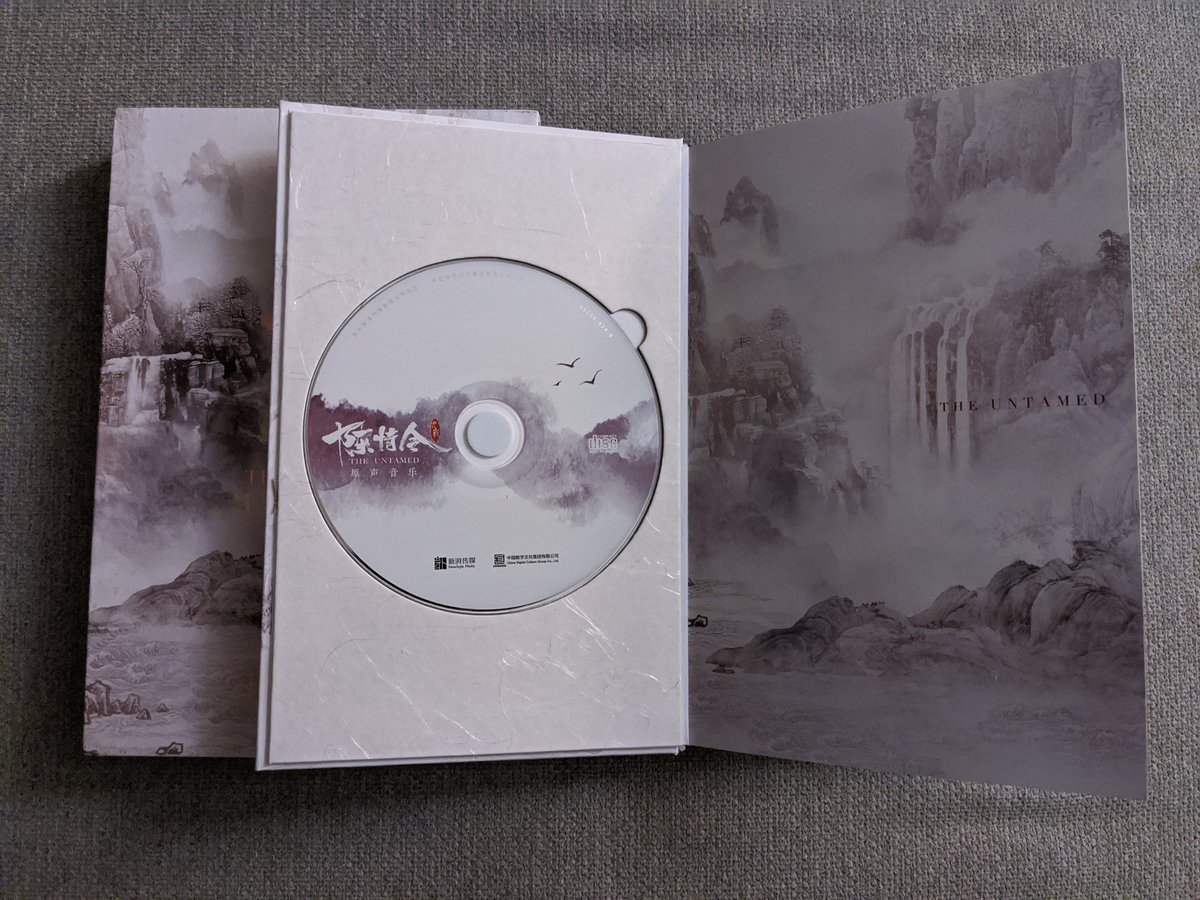 dinkyHEADROLL's tweet photo. Hi friends! For my first giveaway I'm giving away a copy of the #陈情令 #TheUntamed OST! It includes 2 CDs with the instrumentals and character songs, as well as an awesome photo and lyrics book. To enter, just RT with a comment on why you love the drama, and tag a friend! :) https://t.co/sfsTmwq52l