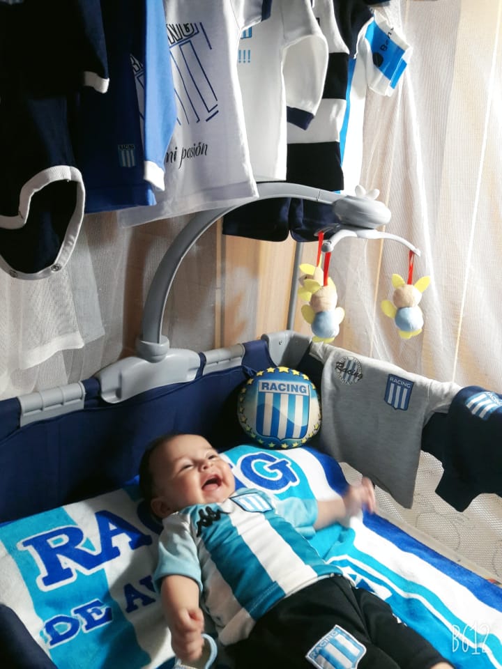 GabyRacing7's tweet photo. Así estamos!!! Sobrino ahijado 💙😍 https://t.co/pqNyx8g35g