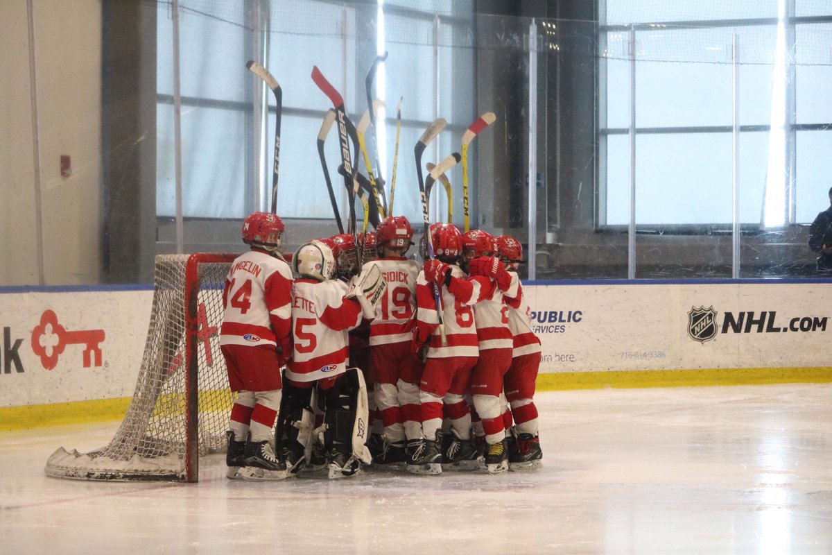HShagena's tweet photo. “Who are we?!” Way to work this weekend boys! 4-0 at the Harbor Cup! Unfortunately being 3-0 didn’t make the semis, but these kids worked hard! So proud of you Saints! #saintstrong #11red #nordiques #battle #teamwork #hardwork https://t.co/h2LaKJu9RY