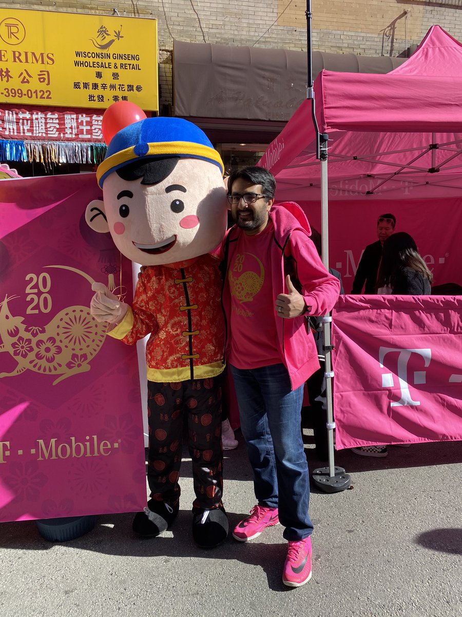 It was nice meeting you at the Lunar New Year festivities. Hope you had a great time at SFO. #BAMILY @AdrianVanHooser @joe_komar
