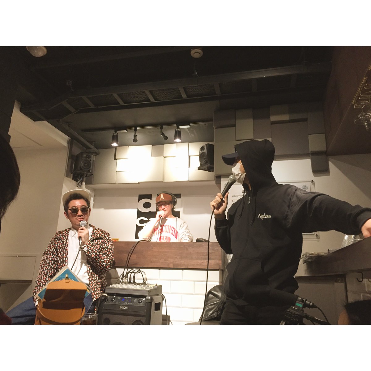 ds1_1f's tweet photo. 🏮満員御礼🏮
2/9(日)
DIVE INTO MUSIC. 2020 WINTER
数の子ミュージックメイト × 俚謡山脈
たくさんのご来場ありがとうございました!
撮影のご協力も誠にありがとうございます。
これは次回も開催せねば・・・!
果て無きディグは続く・・・
#diveintomusic https://t.co/USWiQRbTZT