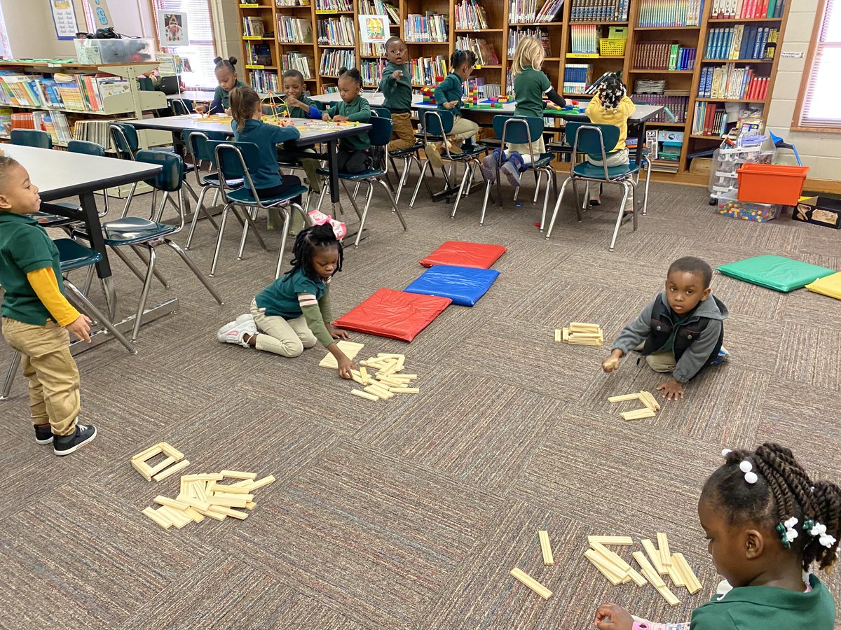 North Iberville Elem tweet media