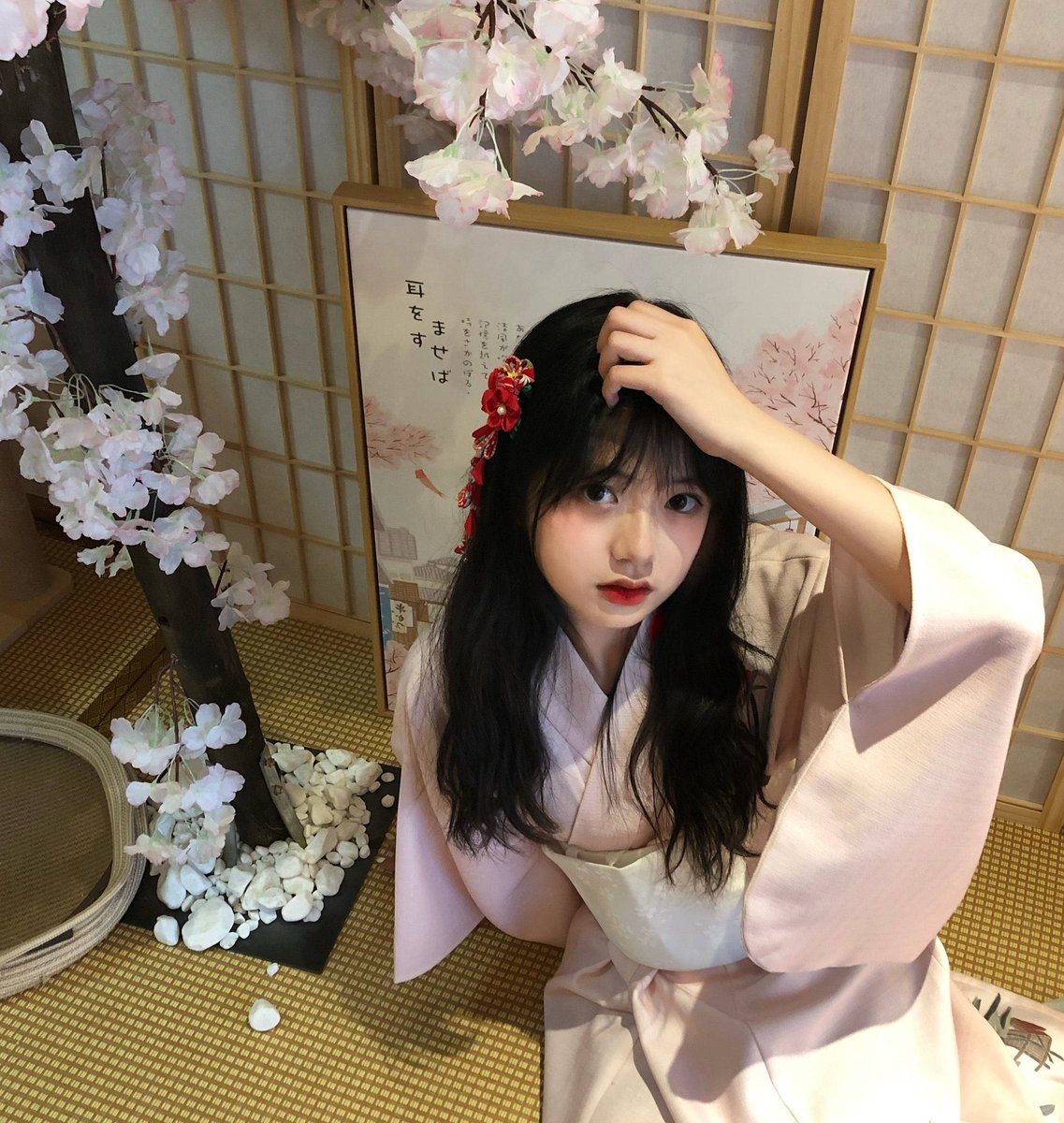 // 𝚈𝚘𝚞 𝚐𝚘𝚝 𝚊 𝚗𝚎𝚠 𝚖𝚎𝚜𝚜𝚊𝚐𝚎 𝚏𝚛𝚘𝚖 𝚜𝚝𝚊𝚖𝚙 //

สวัสดีค่ะ สวัสดีค่ะ เค้าแสตมป์ดาว เปายวิ่น 04คูลคิดส์ วันนี้เค้าจะมา ' แลกฟอล - ตามทัก ' กับทุกคนที่มากดตุ่มรีทวิตนี้เลย มารู้จักกันนะคะ🐰🎀♥︎

ยพท. rt ตามทักครับค่ะ 🐰  ☁️🥢.