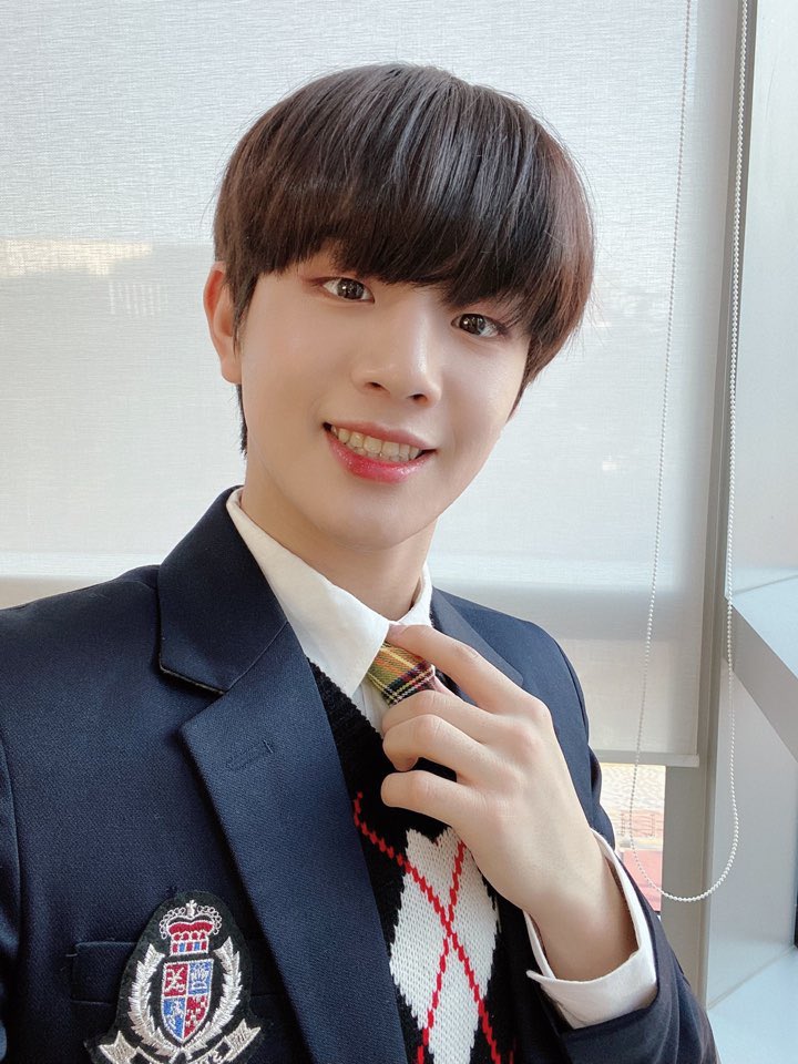 dkz_dy's tweet photo. #MUNIK
아리 여러분 오랜만이에요! 요즘 어떻게 지내세요? 저는 아리분들의 마음을 훔칠 여러 가지를 준비하고 있어요!
조금 더 기다려 주시고 많이 기대해 주세요! https://t.co/allLyIBVgj