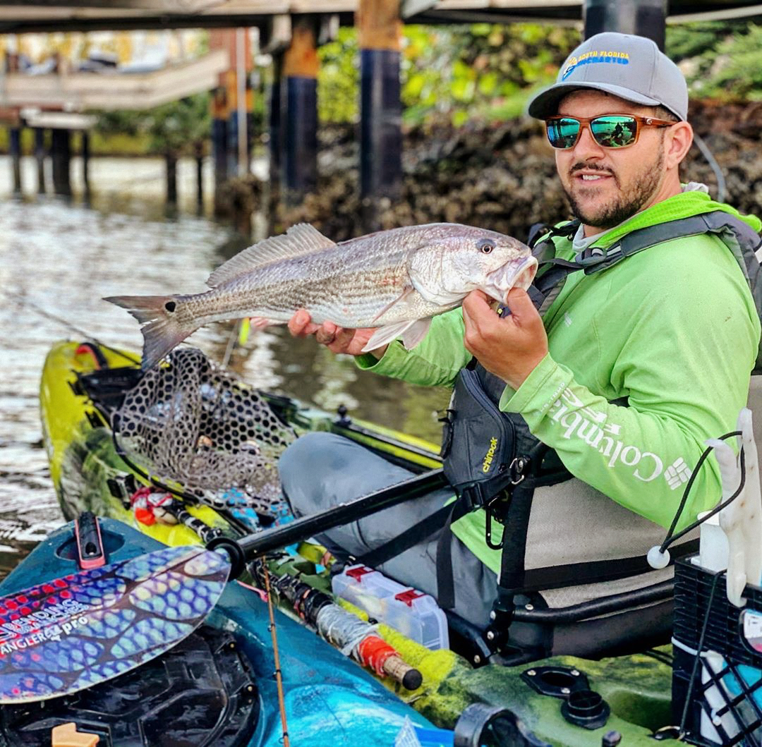 ANGLRfishingapp's tweet photo. RT @BBpaddles: Redfish fishing. 📸 @smallcraftadvisoryfishing #bendingbranches #anglerpro #radiantpattern #redfish #kayakangler #florida https://t.co/eDelgqEnOL
