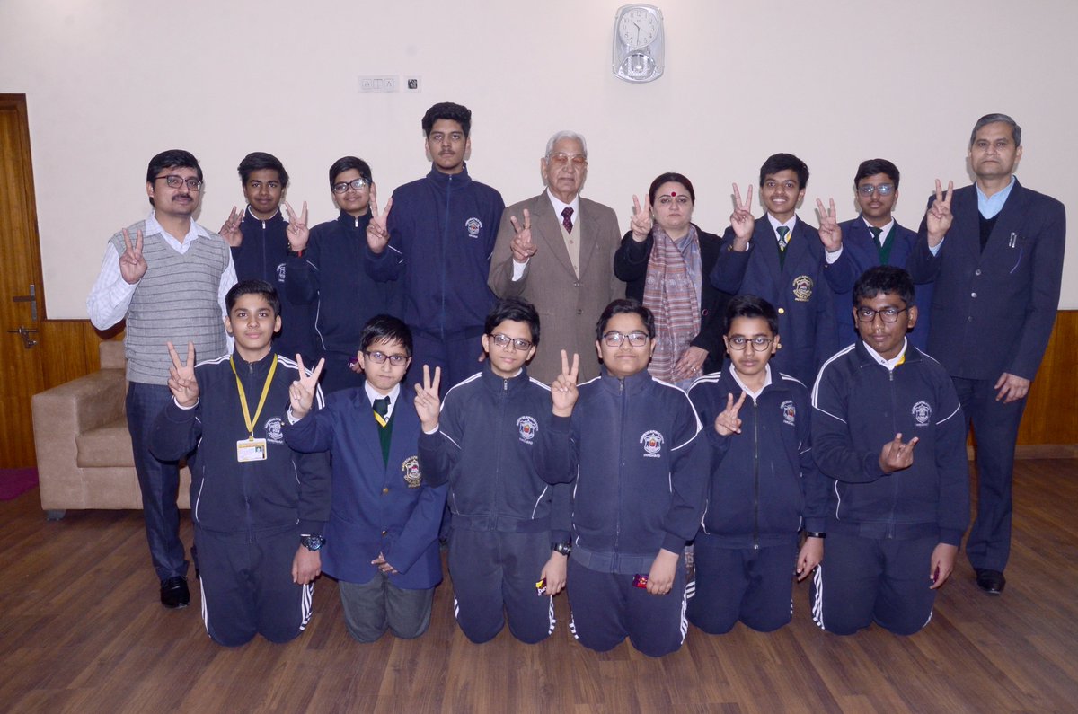 ModernDps's tweet photo. The thumping victory of Modern Delhi Public School in the recently held 37th Aryabhatta Inter School Mathematics Competition bore testimony to the unchallenged academic prowess of the dynamic learners of Grades V, VIII and XI. https://t.co/zg076ZZ0o5