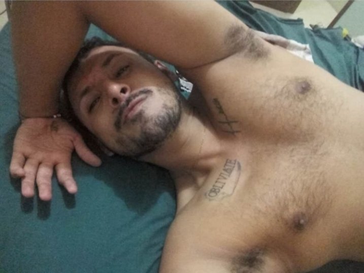 Kouris15's tweet photo. Bora acabar com esse tédio 🔥
DM liberada 🍆🍑😈
Chega aí 🍬
#gaymanaus
#gayamazonas
#gaytatoo
#gaybear
#gayurso
#gaybarber
#zonaleste https://t.co/vtY0YU8AIO