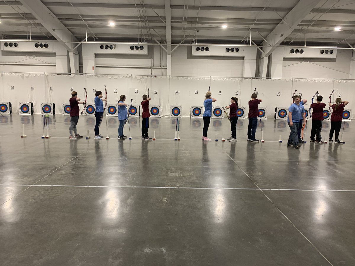 April Thompson tweet media