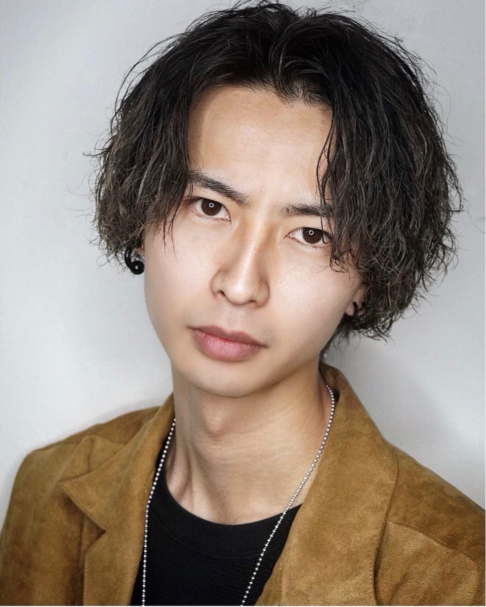 吉田周人 Ocean Tokyo 小川パーマ 小川のパーマのメンテナンスをして スタイリングしました 緩めのツイストスパイラル流行ってます 三代目の登坂広臣さん風にスタイリングしてみました 吉田周人 Ocean Tokyo 小川パーマ 小川のパーマのメンテナンスをして スタイリングしました 緩めのツイストスパイラル流行ってます 三代目の登坂広臣さん風にスタイリングしてみました