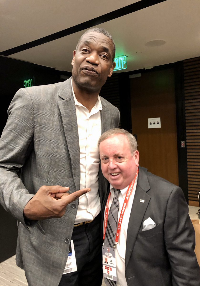 A phenomenal win tonight for the <a href="/ATLHawks/">Atlanta Hawks</a> and great to see my pal <a href="/officialmutombo/">Dikembe Mutombo</a>, the newest inductee into the Atlanta Sports HOF.  Now it’s on to Orlando.