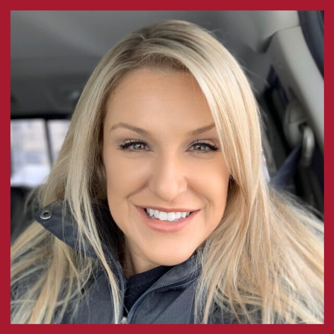 redbloomsalon's tweet image. #RedBloomInRealLife repost 📸 from this gorgeous guest @collopy80_travels. It's hard to beat a car selfie, isn't it? ❤️ Thanks for sharing!