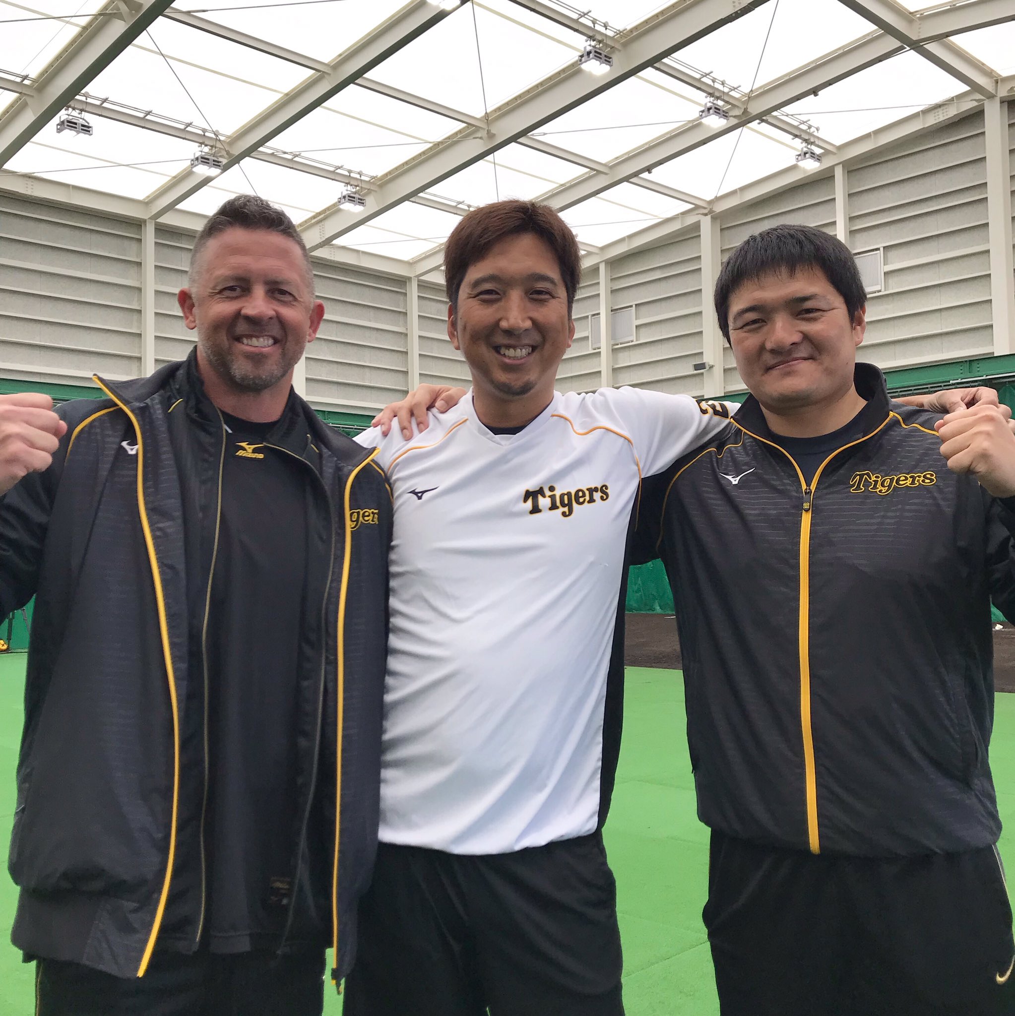 阪神タイガース on X: 阪神タイガース on X: