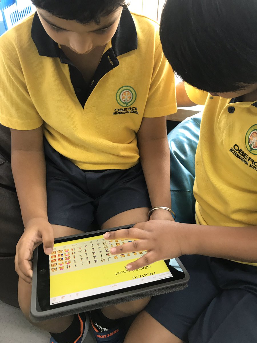 SrutiSukumaran's tweet image. G2 Ss exploring #applepages to create poster invitations for their upcoming #concert @MrSidney_EdTech @AppleEDU @ois_primary @vimi_santos @vimi_santos @nehaminda