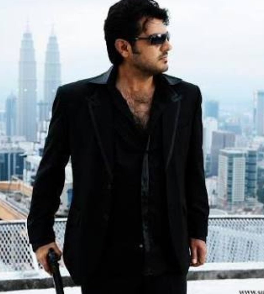 Jilla_shakthi_'s tweet photo. Lets see who win this game
Who is pakka classsy and massy in coat🔥
LIKE - Thalapathy🔥
RT-  Thala💥
#ThalapathyVijay #Master 
#Valimai #ThalaAjith https://t.co/e7vLZ0x1Po