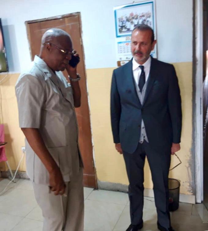 abelamundala's tweet photo. Mr #KabangeNumbi ancien PGR de triste mémoire avec Mr #PascalBeveraggi l'homme qui exploite illégalement les concessions minières de Mining Company Katanga #MCK de la famille @moise_katumbi.
La justice française vient de condamner son sujet une fois de plus. https://t.co/Ob6FqtHBQL