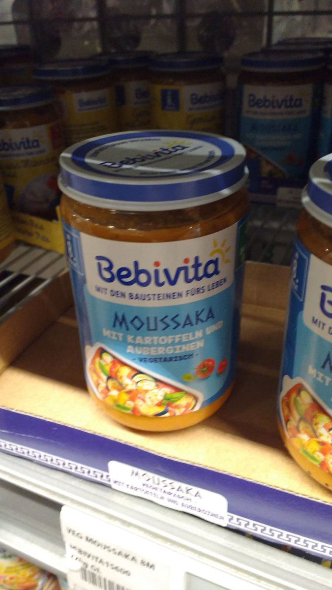 LefterisJP's tweet photo. How does a half-Greek baby keep up with her heritage when growing up in Germany?

Naturally with mashed Moussaka baby food 😂😂 https://t.co/JfWNhe4Yo5
