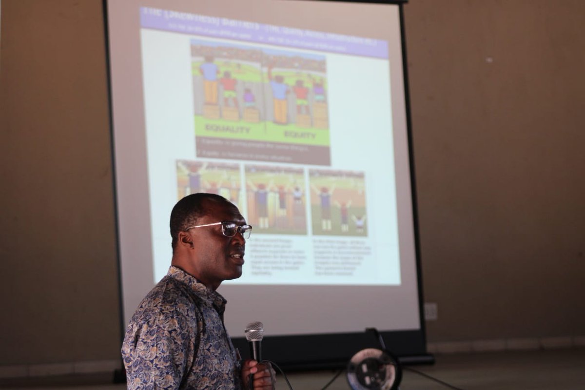 GautengHealth's tweet photo. Dr @ch_adiel, spreading the gospel of the @NationalNhi

#GrowingGautengTogether
#MpiloYam
#NHINow https://t.co/nS3MYAY5FR