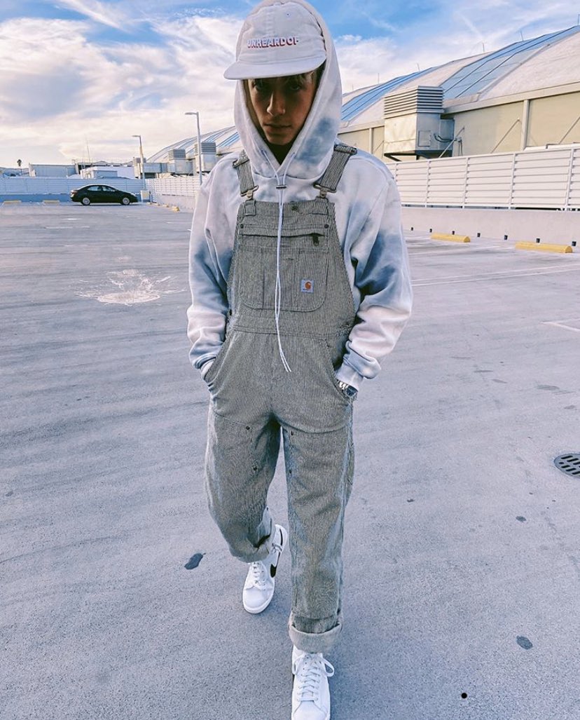 god’s painting pictures for me today.