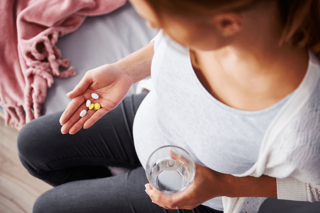 Folic acid during pregnancy: during a relaxing visit to Washington D.C. last April, my husband and I had the pleasure of catching up with one of his old friends over dinner.  #folicacidduringpregnant #folicacidimportance #pregnantwomentakefolicacid #takef bit.ly/2OGA7pa