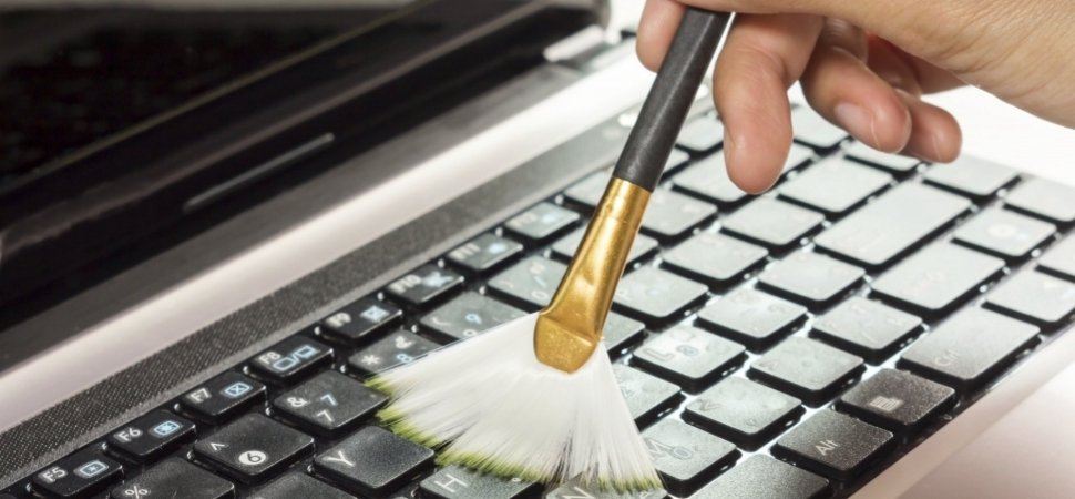 Iam_hoticed's tweet photo. It's the 10th of February and Today's Date is "Clean Out Your Computer Day"
Maintain it and let it last longer by keeping it clean. ๐๐
#CleanYourComputerDay
#TodaysTech
#TodaysDateTV
#TheOscars
#Joker
#Parasite https://t.co/dKkWzf4dlB
