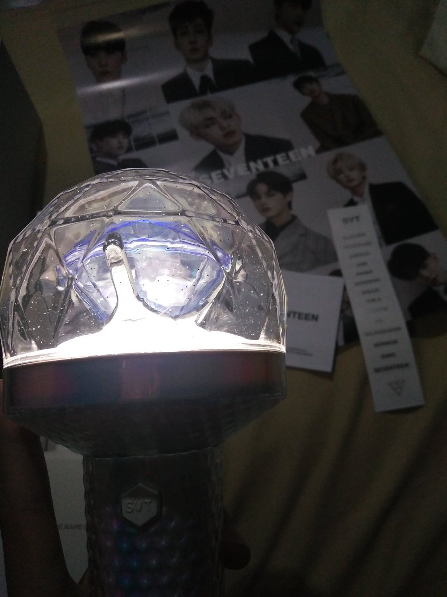 sushiecheol's tweet photo. received my carat bong ver2 on dday before going to moa. thank you so much, @SeoulSundaePH for being SO patient with me and sorry for being SO makulet 😅 huhu
#SSPHILS_Feedbacks @pledis_17 https://t.co/XavclIvTZR