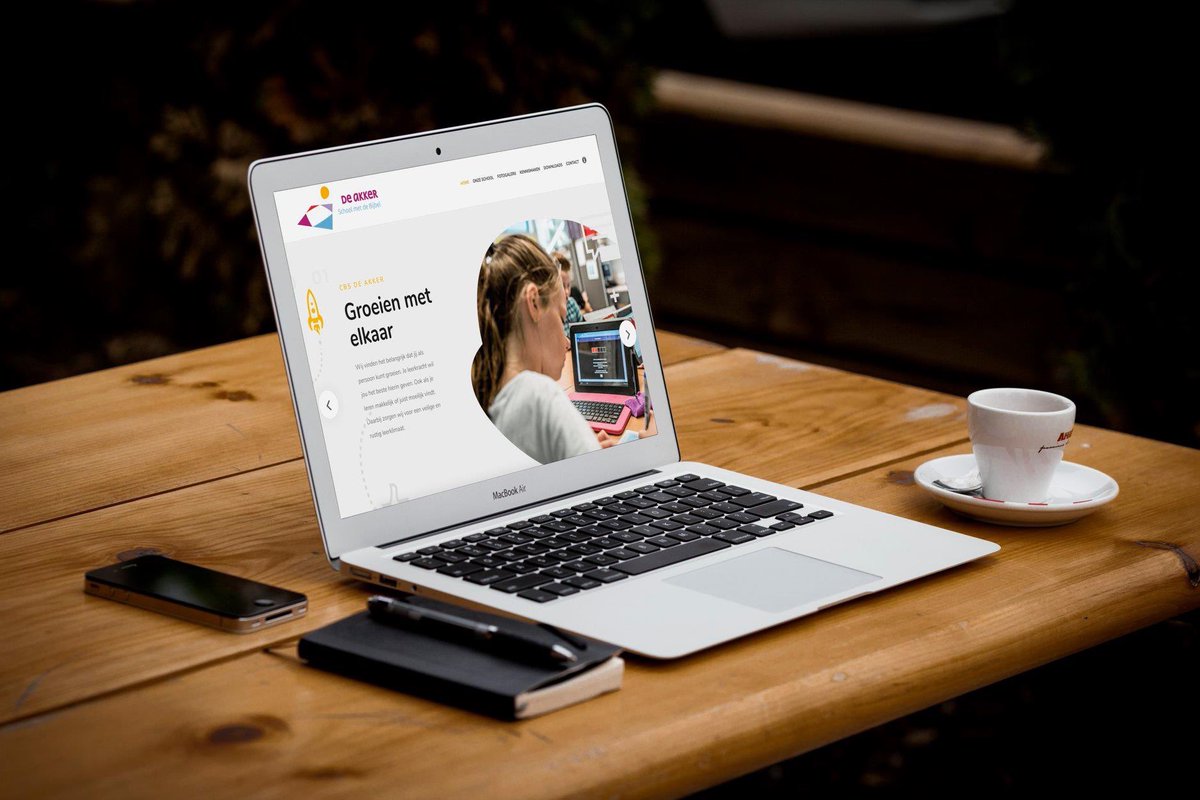 Een #website voor een #basisschool uit de gemeente #hoogeveen: De Akker Pesse! 

Gdesign web print design zorgde voor een pakkend ontwerp wat de school opnieuw positioneert.

Ook voor de #fotografie zijn wij verantwoordelijk.

Nieuwsgierig? deakkerpesse.nl