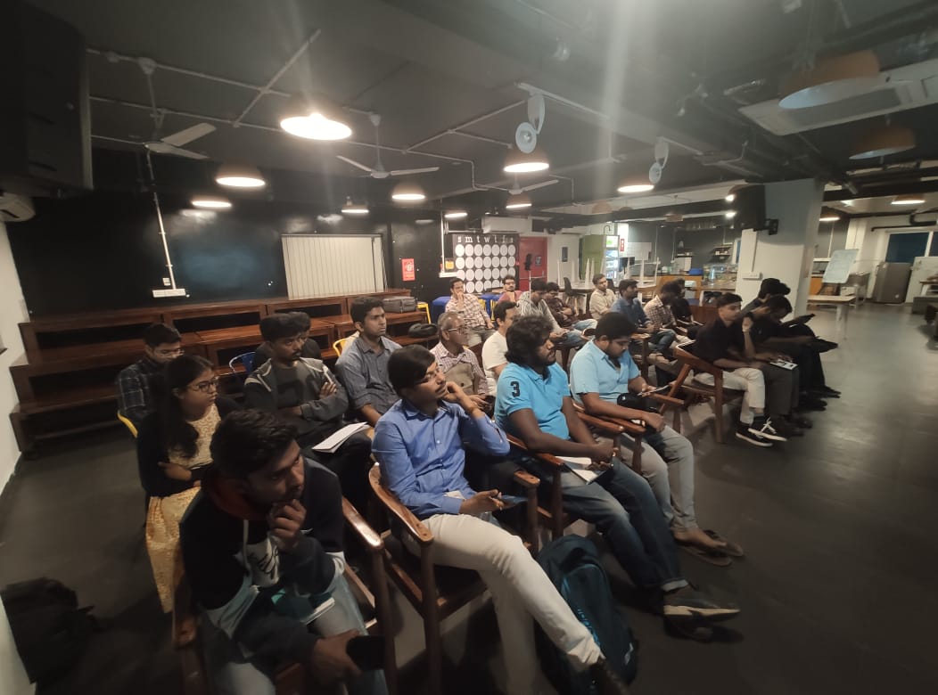 blockchainedind's tweet image. We also had a great discussion on &quot;#Dapps: #Usability Vs #Scalibility&quot; with @manavailawadi92, Co-,Founder Blocumen Studios, @aravindian, VP @zoreum, @Palakoti, CEO &amp;amp; Founder, Kethinext and @kunalmatwani13, Co-Founder &amp;amp; CTO Autec