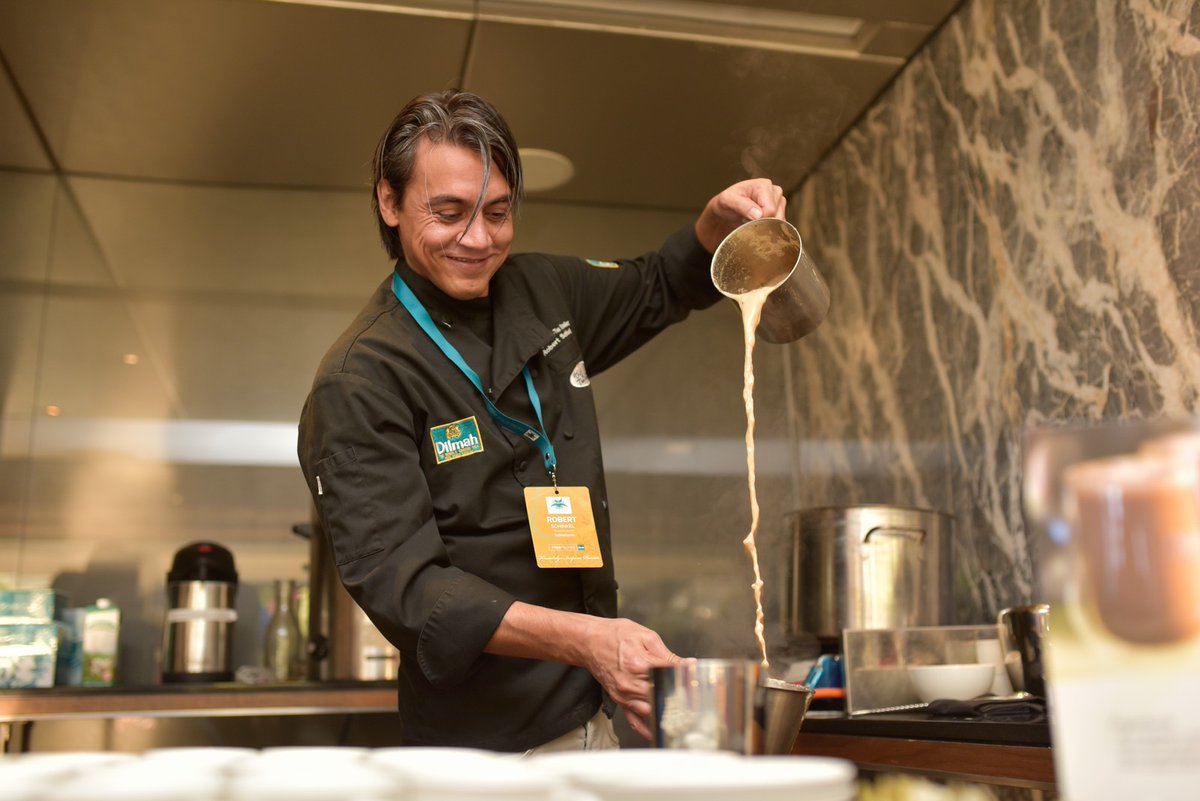 Dilmah's tweet photo. Today, participants of #DSOT2020 indulged in the ultimate tea inspired breakfast! From #teainfused #Vegan delights by Chef @peterkuruvita to a Mandarin Tea Smoked Pekoe Salmon Bagel by our #Ti21 Thailand Winners - @RitzCarlton. Hereโs a glimpse of the #teainspiration tasted: https://t.co/ZbalpqND4K