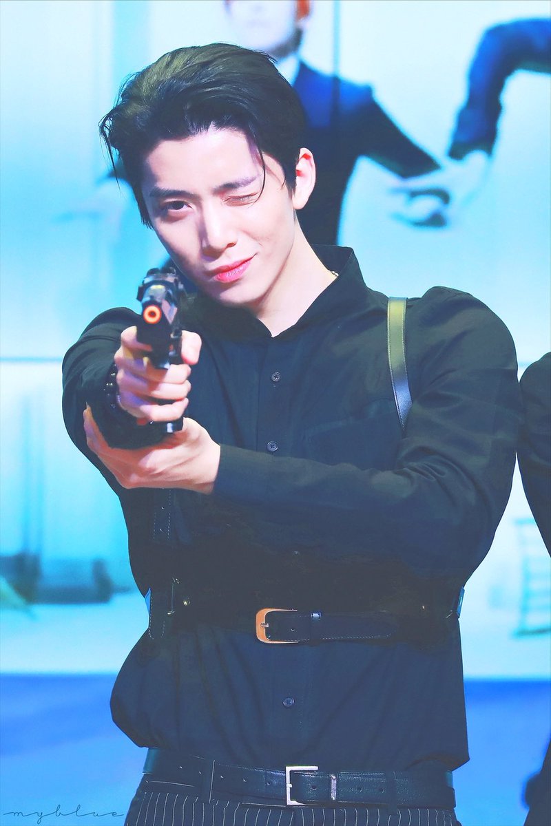 200209
💙

#SF9 #휘영 #김영균 #HWIYOUNG