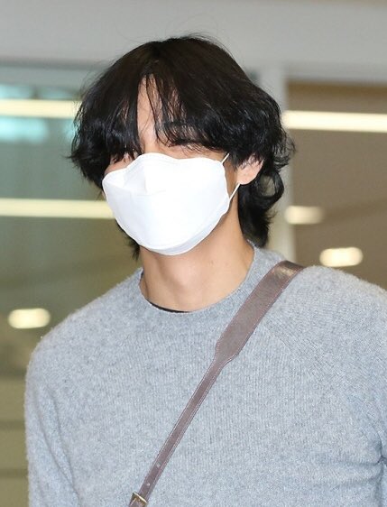 Soo Choi 💜 (REST) on X: BTS came back in Korea 2/10 at Incheon