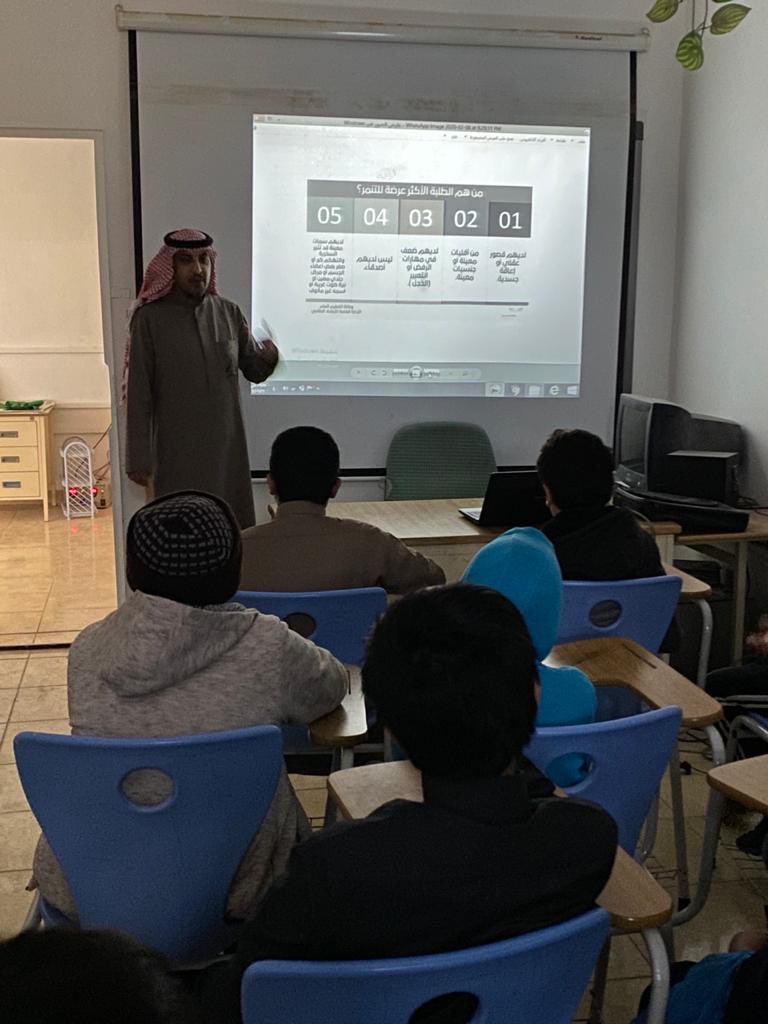 ب/ تحفيظ القرآن وبرنامج الأمل tweet media