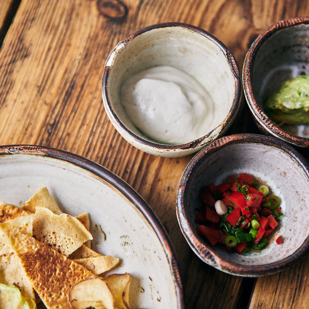 FoodLeighonSea's tweet photo. Fridays at the restaurant are about to change...

Keep your eyes peeled for a special announcement coming this Wednesday.

Don't worry! We'll still be serving delicious snacks like these ones 😋

#sustainability #loveourplanet #local #realfood #natural #lesscarbonfootprint https://t.co/WuI7ACRIvA